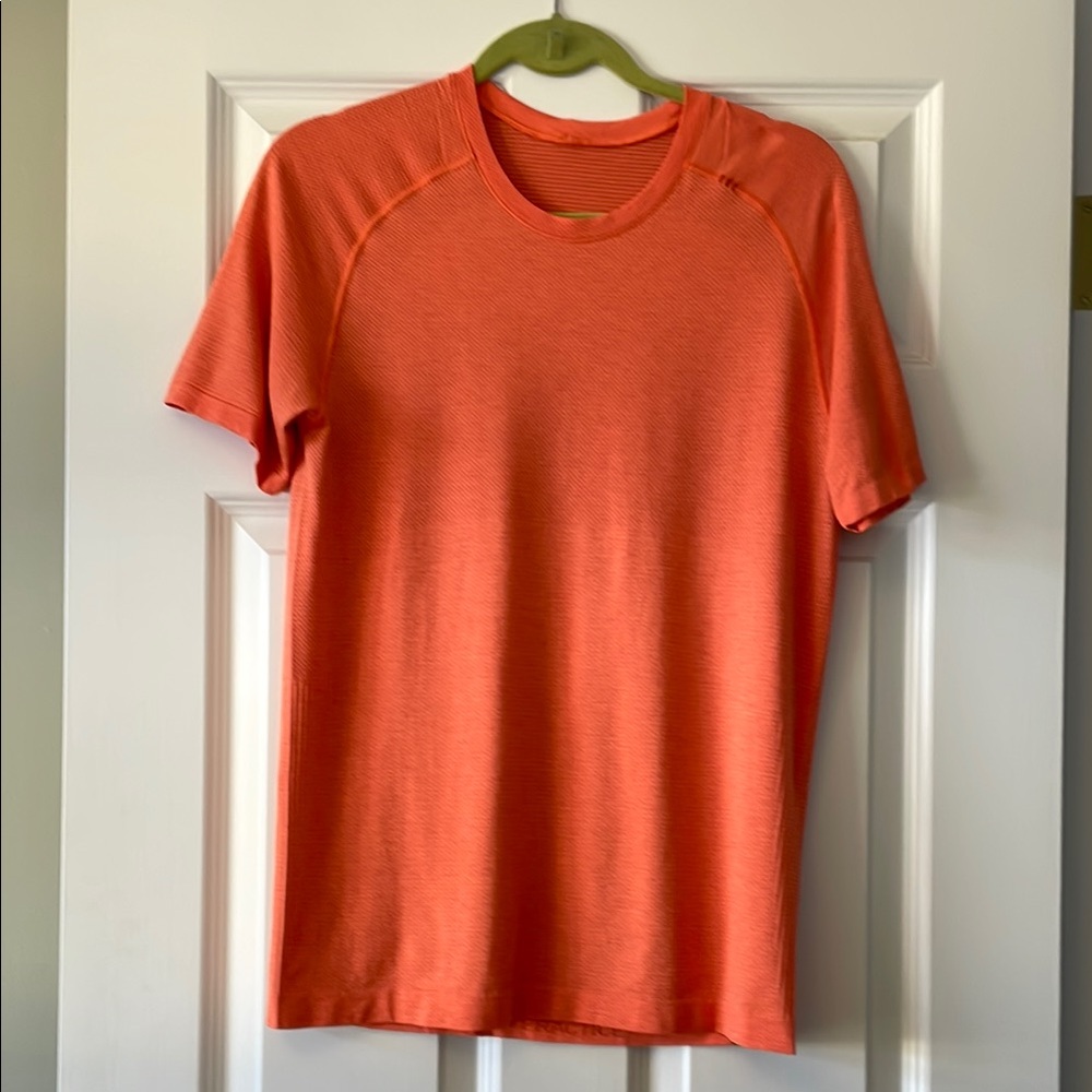 Men's Lululemon Orange T-Shirt M